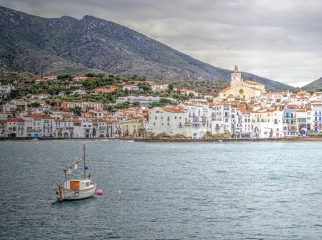 Campanari a Cadaqués. Imatge de Jac Lo, Pixabay